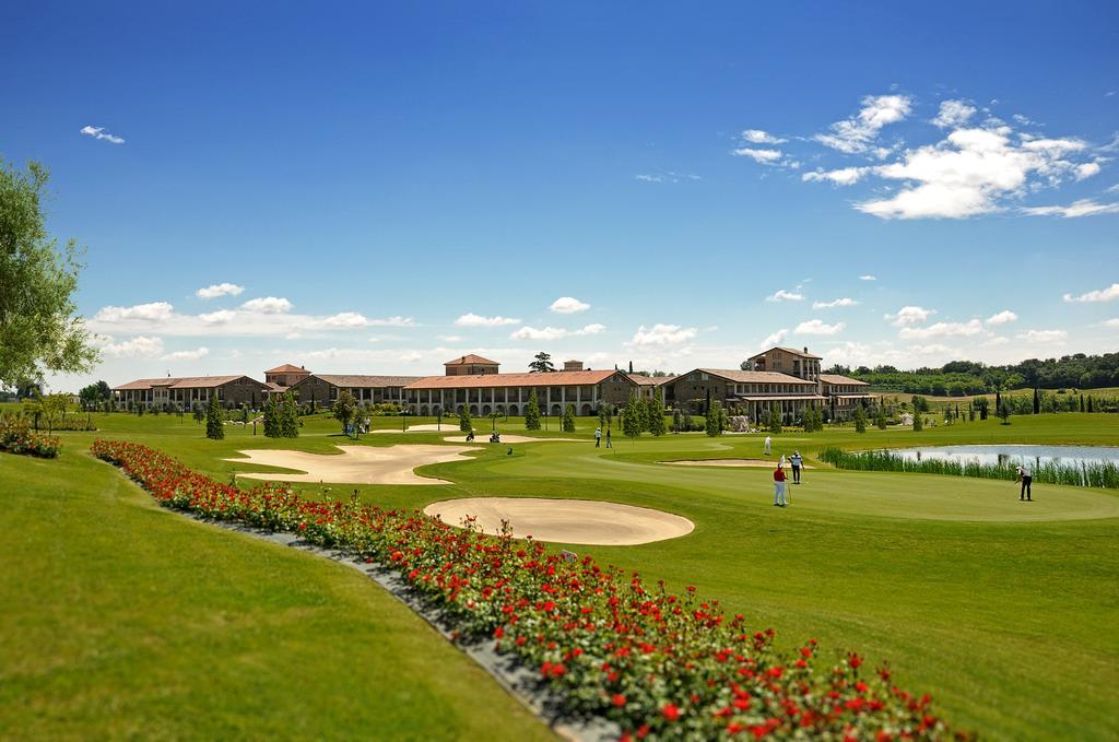 Garda Residence San Vigilio Golf ปอสโซเลงโก ภายนอก รูปภาพ